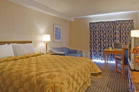 Comfort Inn 3*