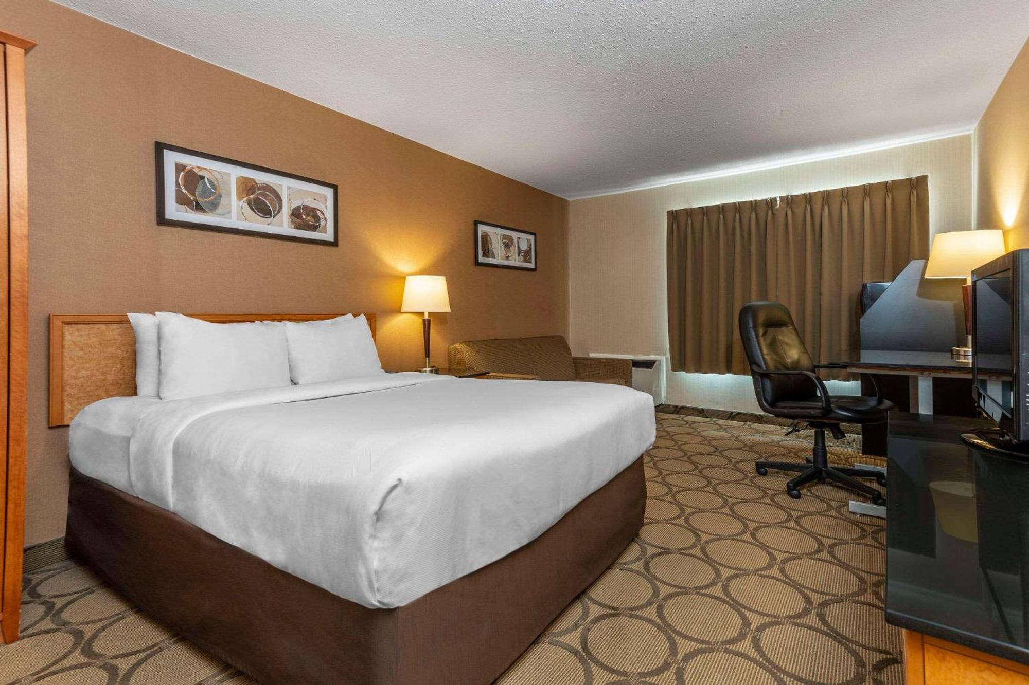 Comfort Inn 3*
